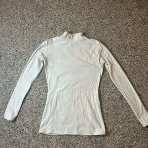 Medium White Under Armour Turtleneck Cold Weather Gear Skiing Snowboarding